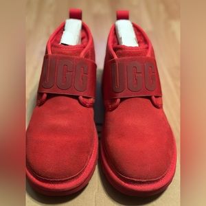 Women UGG Neumel II Graphic